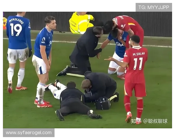 足球明星与粉丝之间的秘密交易揭露背后的黑暗真相 足球明星与粉丝之间的秘密交易揭露背后的黑暗真相