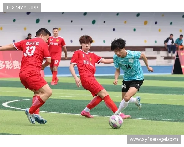 贵阳足球明星赛圆满落幕球迷热情高涨展现城市活力与团结精神 贵阳足球明星赛圆满落幕球迷热情高涨展现城市活力与团结精神